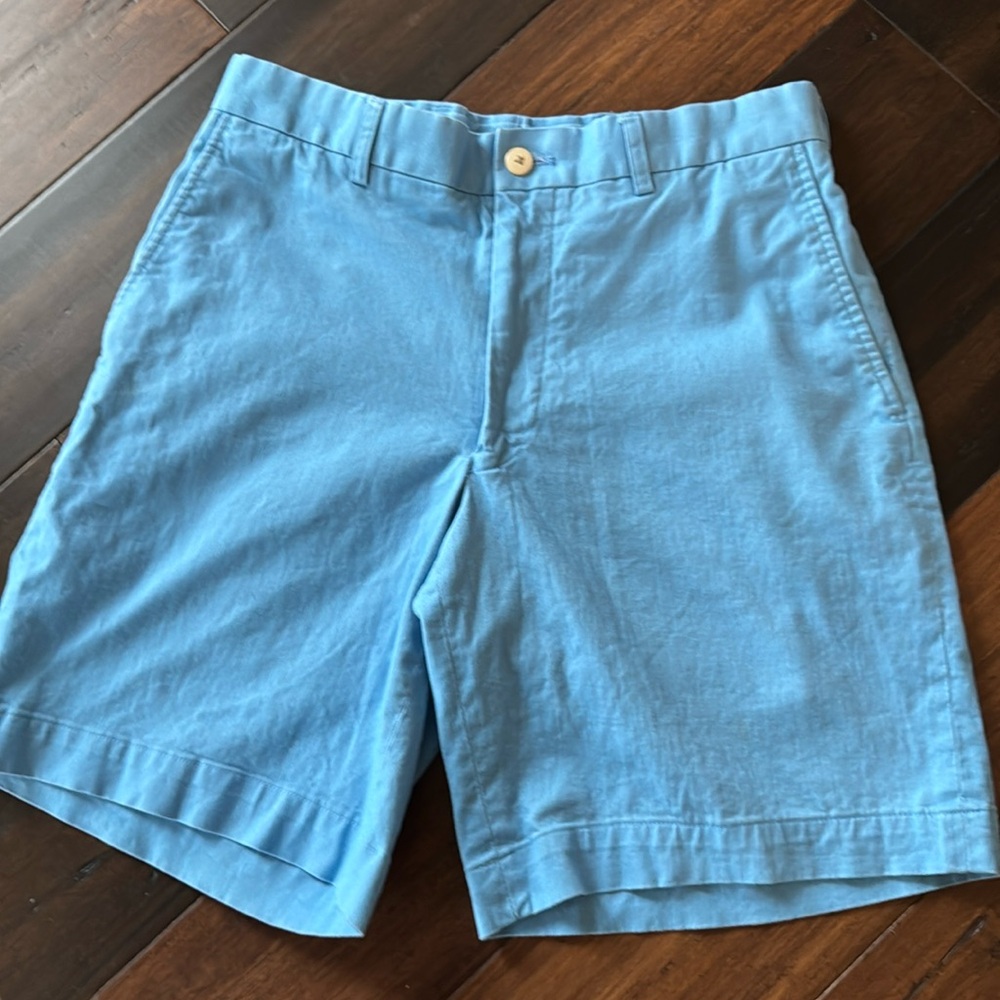 Southern Tide shorts, waist 30.